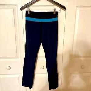 Lululemon leggings size 4